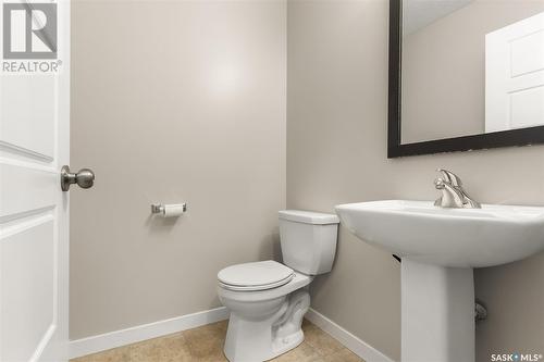 5302 Gordon Road, Regina, SK - Indoor Photo Showing Bathroom