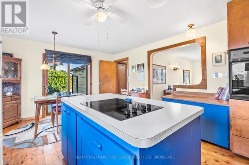 2881 Quabbin Road, Kingston (City North Of 401), ON - Indoor Photo Showing Kitchen