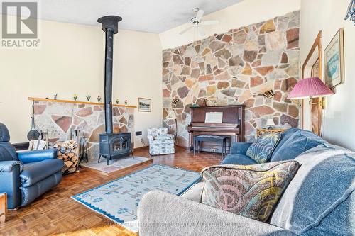 2881 Quabbin Road, Kingston (City North Of 401), ON - Indoor Photo Showing Living Room With Fireplace