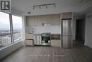 4407 - 395 Bloor Street E, Toronto, ON  - Indoor Photo Showing Kitchen 