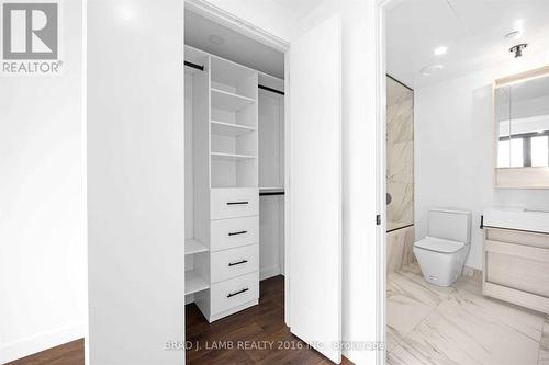 717 - 505 Richmond Street W, Toronto, ON - Indoor Photo Showing Bathroom