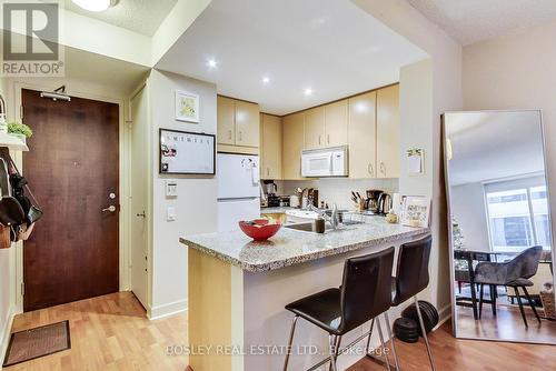 1007 - 85 Bloor Street E, Toronto, ON - Indoor