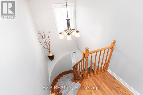 8 Donalda Court, St. Catharines (444 - Carlton/Bunting), ON - Indoor Photo Showing Other Room