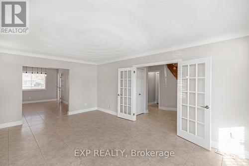 8 Donalda Court, St. Catharines (444 - Carlton/Bunting), ON - Indoor Photo Showing Other Room