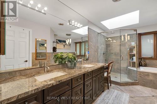 3 Marilyn Avenue, Whitchurch-Stouffville, ON - Indoor Photo Showing Bathroom