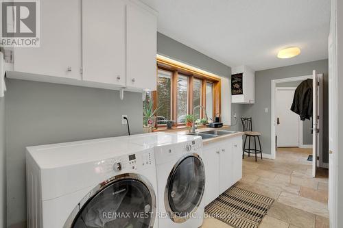 3 Marilyn Avenue, Whitchurch-Stouffville, ON - Indoor Photo Showing Laundry Room