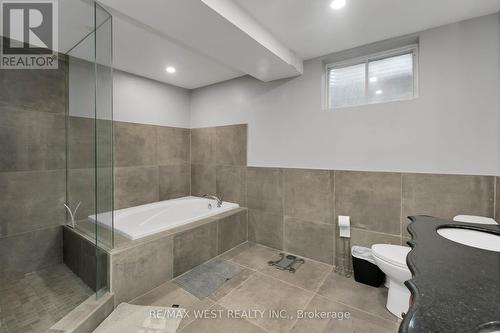 3 Marilyn Avenue, Whitchurch-Stouffville, ON - Indoor Photo Showing Bathroom