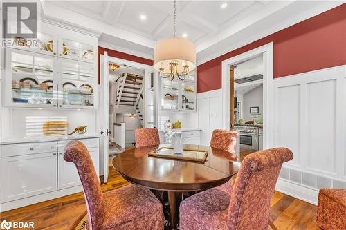 3967 Guest Road, Innisfil, ON - Indoor Photo Showing Dining Room