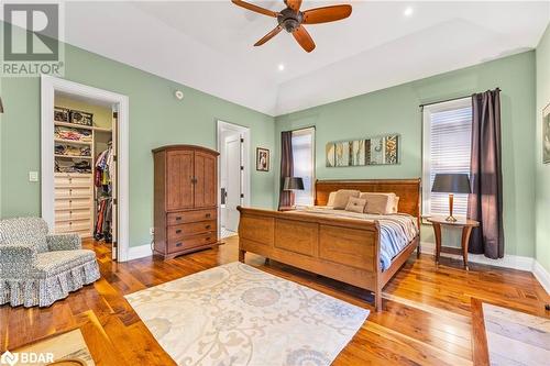 3967 Guest Road, Innisfil, ON - Indoor Photo Showing Bedroom