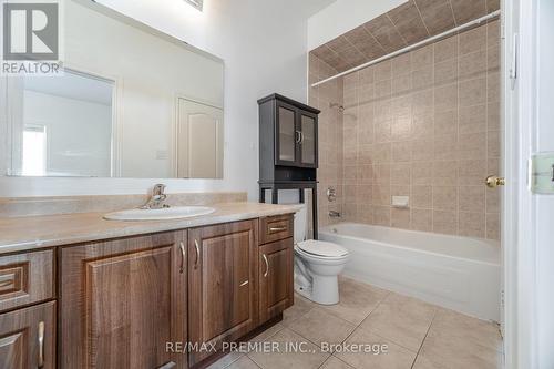 80 Heathcliffe Drive, Vaughan, ON - Indoor Photo Showing Bathroom