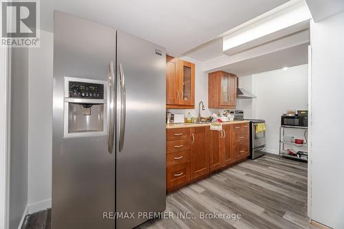 80 Heathcliffe Drive, Vaughan, ON - Indoor Photo Showing Kitchen