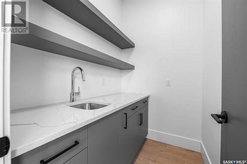 102 Fairchild Avenue, Regina Beach, SK - Indoor Photo Showing Kitchen