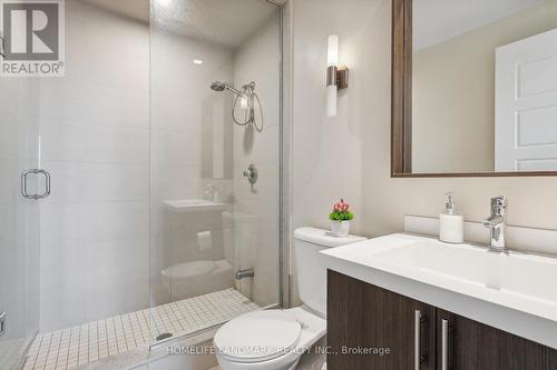 153 - 25 Viking Lane, Toronto, ON - Indoor Photo Showing Bathroom