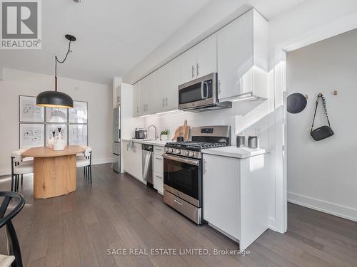 101 - 1183 Dufferin Street, Toronto, ON - Indoor Photo Showing Kitchen