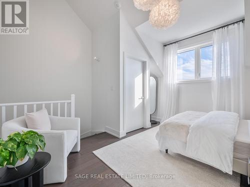 101 - 1183 Dufferin Street, Toronto, ON - Indoor Photo Showing Bedroom