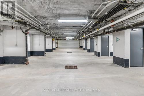 101 - 1183 Dufferin Street, Toronto, ON - Indoor Photo Showing Garage