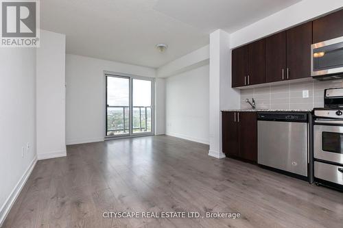 503 - 1410 Dupont Street, Toronto, ON - Indoor Photo Showing Kitchen