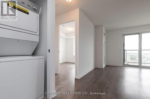 503 - 1410 Dupont Street, Toronto, ON - Indoor Photo Showing Laundry Room