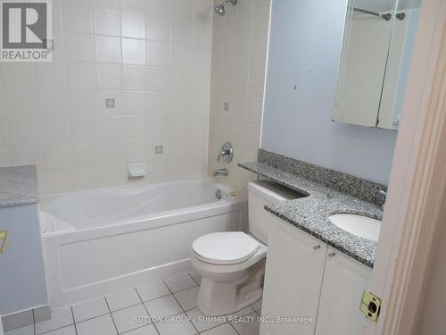 1106 - 4900 Glen Erin Drive, Mississauga, ON - Indoor Photo Showing Bathroom