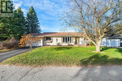 112 Tecumseth Pines Drive, New Tecumseth, ON - Outdoor