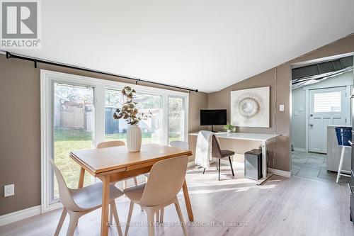 113 Pleasant Avenue, Kitchener, ON - Indoor Photo Showing Dining Room