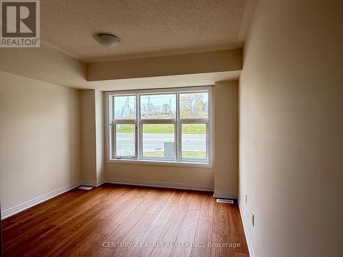 1521 19Th Avenue, Richmond Hill, ON - Indoor Photo Showing Other Room