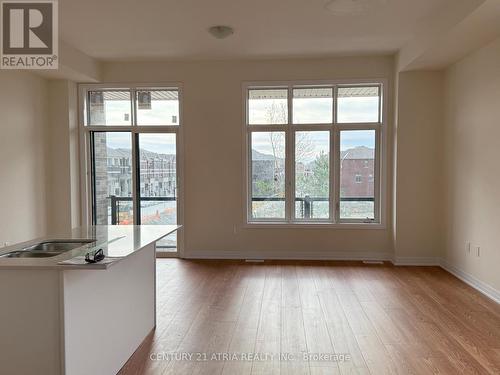 1521 19Th Avenue, Richmond Hill, ON - Indoor Photo Showing Other Room