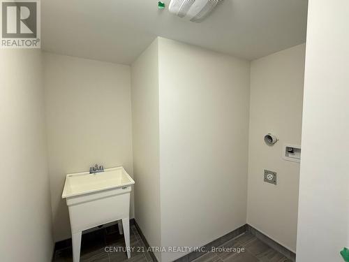 1521 19Th Avenue, Richmond Hill, ON - Indoor Photo Showing Other Room