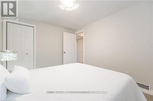 Upper - 604 Glen Forrest Boulevard, Waterloo, ON - Indoor Photo Showing Bedroom