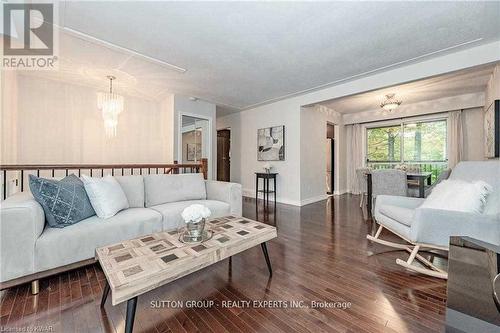 Upper - 604 Glen Forrest Boulevard, Waterloo, ON - Indoor Photo Showing Living Room