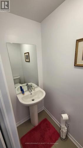 25 Mackenzie Street, Southgate, ON - Indoor Photo Showing Bathroom