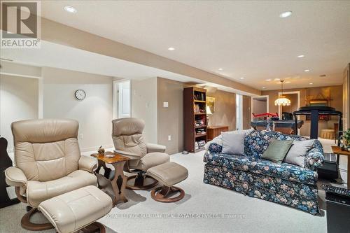 27 - 515 North Service Road, Hamilton, ON - Indoor Photo Showing Living Room