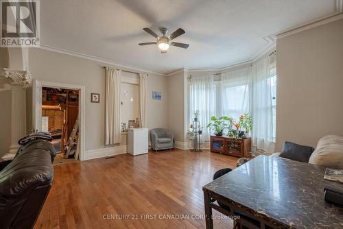 159 St James Street, London, ON - Indoor Photo Showing Living Room