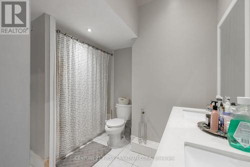 159 St James Street, London, ON - Indoor Photo Showing Bathroom