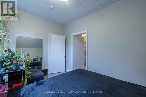 159 St James Street, London, ON - Indoor Photo Showing Bedroom