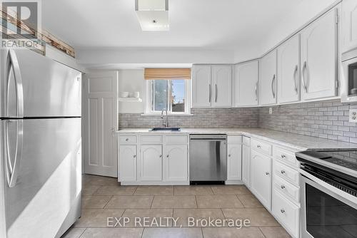 5130 Huron Street, Niagara Falls (210 - Downtown), ON - Indoor Photo Showing Kitchen With Stainless Steel Kitchen With Upgraded Kitchen