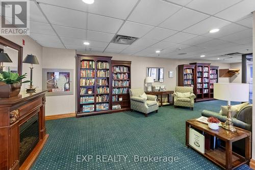 1008 - 3 Towering Hts Boulevard, St. Catharines (461 - Glendale/Glenridge), ON - Indoor With Fireplace