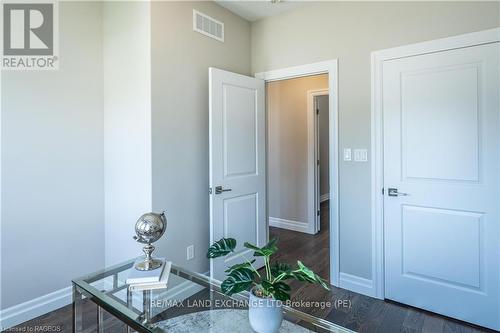 403 Normanton Street, Saugeen Shores, ON - Indoor Photo Showing Other Room