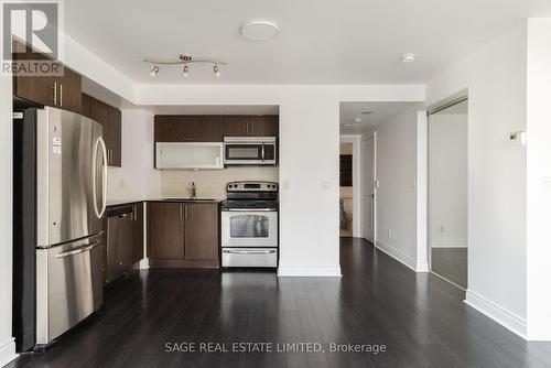 1512 - 28 Ted Rogers Way, Toronto, ON - Indoor Photo Showing Kitchen