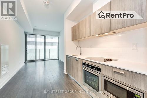 1608 - 50 Charles Street E, Toronto, ON - Indoor Photo Showing Kitchen