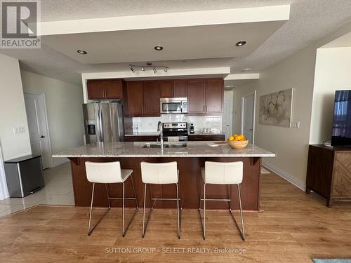 610 - 240 Villagewalk Boulevard, London, ON - Indoor Photo Showing Kitchen With Double Sink With Upgraded Kitchen