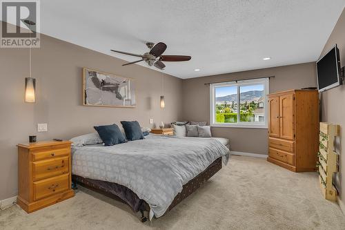 Primary bedroom - 790 Kitch Road, Kelowna, BC - Indoor Photo Showing Bedroom