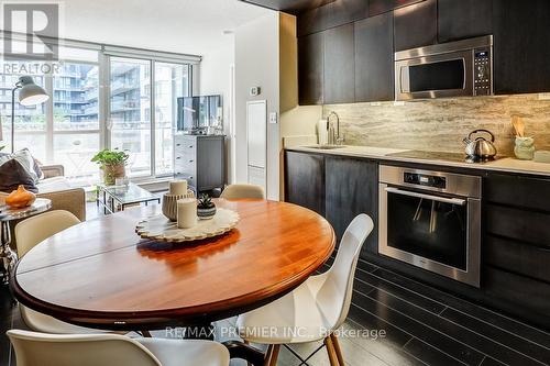 301 - 10 Capreol Court, Toronto, ON - Indoor Photo Showing Dining Room