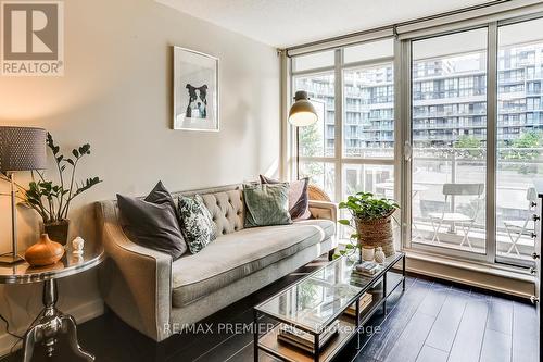 301 - 10 Capreol Court, Toronto, ON - Indoor Photo Showing Living Room