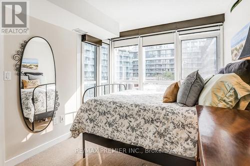 301 - 10 Capreol Court, Toronto, ON - Indoor Photo Showing Bedroom