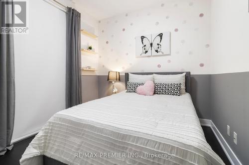 404 - 1486 Bathurst Street, Toronto, ON - Indoor Photo Showing Bedroom