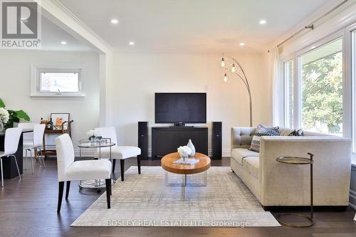 111 Camborne Avenue, Toronto, ON - Indoor Photo Showing Living Room