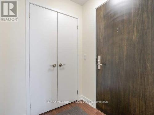 907 - 840 Queens Plate Drive, Toronto, ON - Indoor Photo Showing Other Room