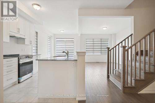 1472 Rose Way, Milton, ON - Indoor Photo Showing Kitchen