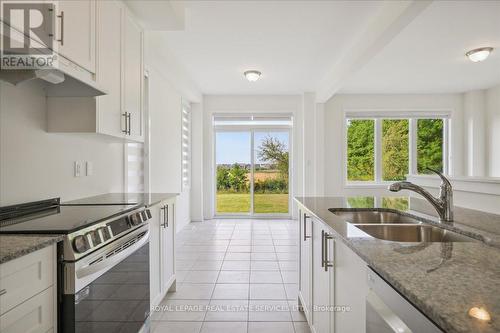 1472 Rose Way, Milton, ON - Indoor Photo Showing Kitchen With Double Sink With Upgraded Kitchen